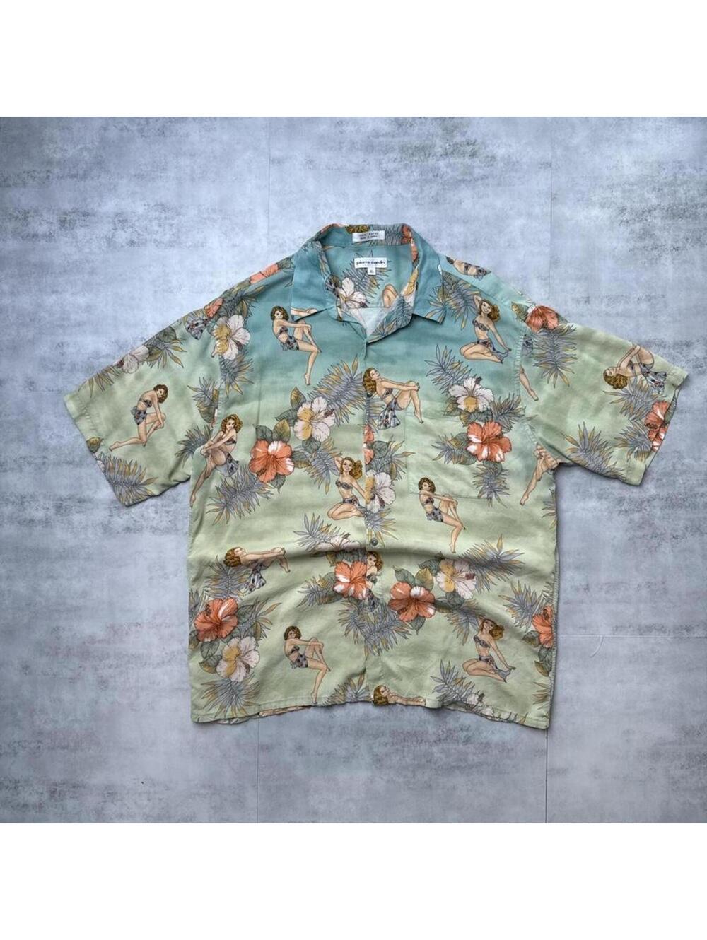 Y2K Pierre Cardin 00s Hawaiian Girls button up shirt